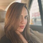 Esha Deol Instagram - ♥️ #weekendvibes #friday #love #sunshine #rockandroll #gratitude ♥️🧿