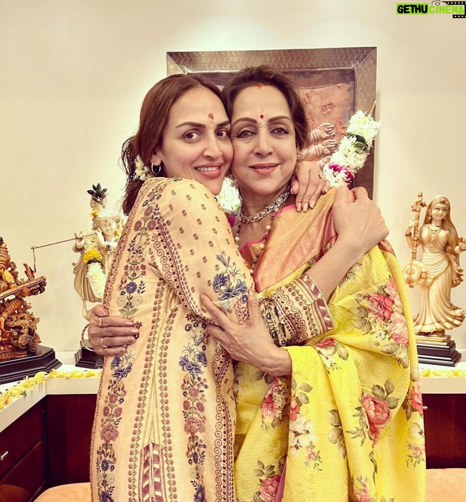 Esha Deol Instagram - Happy birthday mamma 🤗🧿♥♥♥ Celebrating you today & forever.. a divine lady who lives life on her own terms with utmost grace & dignity.. a powerhouse.. A loving daughter & wife, compassionate mother, adorable grandmother, fantastic actor, graceful dancer , honest politician & the list can just go on & on … you are a force .. blessed by your parents, loved by the nation & adored by your husband, daughters & grandchildren. There can be only one Dream girl one Hemamalini .. stay blessed, happy, healthy & strong 💪🏼♥🧿🤗😘 I love you ♥🙏🏼 @dreamgirlhemamalini @aapkadharam @ahana_deol_vohra #happybirthday #happybirthdayhemamalini #happybirthdaymummy #loveyou #happybirthdaydreamgirl #hemamalini #eshadeol #gratitude ♥🧿