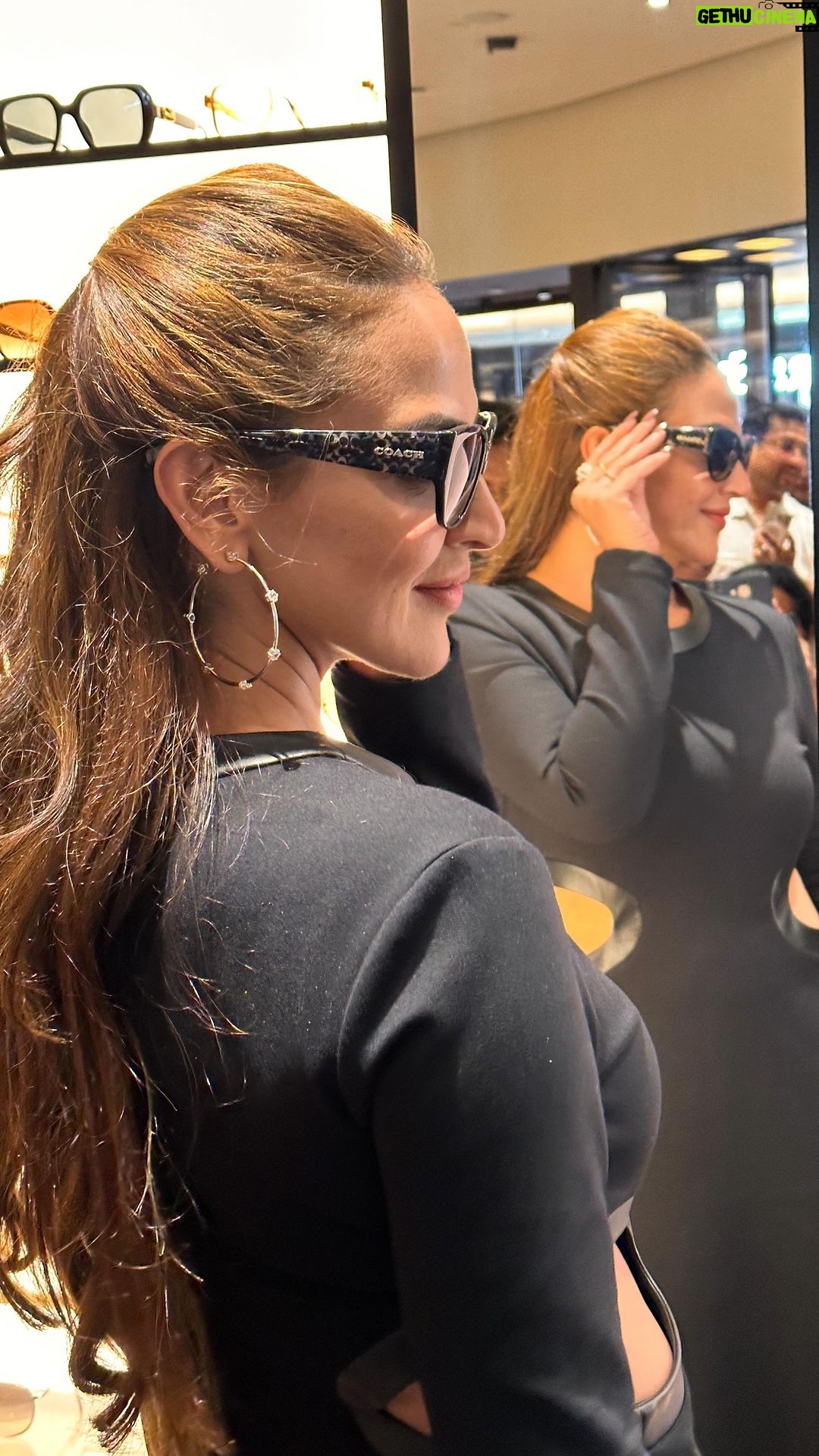 Esha Deol Instagram - Joined the exclusive Luxury Shopping Festival at Palladium, Chennai! Get ready for a glamorous affair filled with fashion, style, and exclusive offers on your favorite luxury brands. Don’t miss out on this chance to shop with the stars! ✨✨ #LuxuryShoppingFestival #PalladiumChennai #EshaDeol #StarStuddedEvent #FashionAffair #GlamourousShopping #ExclusiveDeals #Fashionista #RetailTherapy #StyleInspiration #LSF #PalladiumExperience #ExclusiveOffers #LuxuryBrands #Phoenixmarketcitychennai