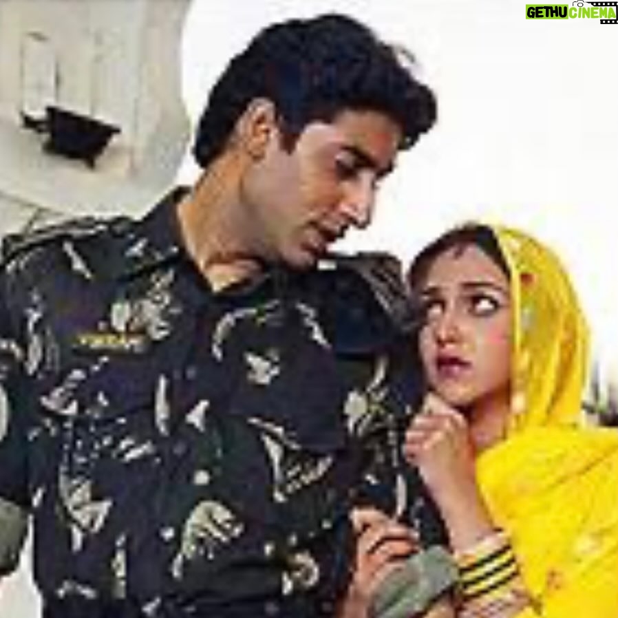 Esha Deol Instagram - #20yearsoflockargil JP Dutta ji thank you for trusting me with the most emotional role of Dimple .. this was one of my most memorable experiences as an actor.. working opposite Abhishek for the first time @bachchan where he played Vikram batra to perfection ( AB it’s 20 to us too as co actors 👍🏼😊 ) simply an unforgettable journey filming LOC kargil . Congratulations to the entire star cast & team .. Salute 🙏🏼 Jai hind .. yeh dil mange more ♥ @nidhiduttaofficial #lockargil #20years #jpdutta #gratitude ♥🧿