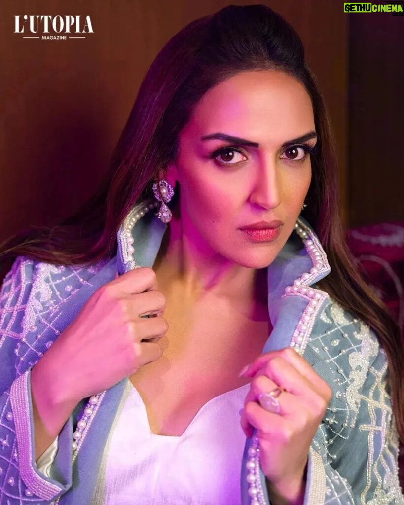 Esha Deol Instagram - In the glittering world of entertainment, where dreams are chased against all odds, Esha Deol emerges as a beacon of inspiration. Hailing from a generation of painstakingly diligent, conscientious, perspicacious and discerning generation of actors, her journey to stardom is a testament to resilience and passion, with unwavering determination. . Actress - Esha Deol @imeshadeol Magazine - L’utopia Magazine @lutopiamagazine  Founder/Editor-in-chief - Aparajita Jaiswal @davis_griffo Founder - Rahul Kumar @thewildstallion.in . Outfit: @ashnavaswaniofficial Jewellery: @artjoules Footwear: @themiraki by Mayuri . Photographer: Nirav Thakkar @niravthakkarphotography Stylist : Kishan Pandya @krishi1606  Makeup Artist: Tulsi Solanki @tulsi5solanki Hair Stylist: Fatima Dsouza @fatima_dsouza Photo Editor: Harry @hqbe_retouch Videographer: Sandip Bhalani @sandip_bhalani Interview: Aparajita Jaiswal @davis_griffo  Actor's Pr Agency: @hypenq_pr Location - @holidayinnmumbai  . . . . #lutopiamagazine #eshadeol #eshadeolcoverphoto #bollywood #celebrity #tollywood #bhfyp #beauty #celebritycover #magazinecover #cover #magazine #actress #celebrity #press #media #coverstory #feature #publish #lutopia #lutopiamagazine #model Holiday Inn Mumbai International Airport