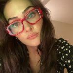 Esra Bilgiç Instagram -