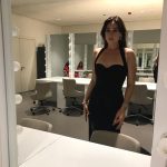 Esra Bilgiç Instagram -