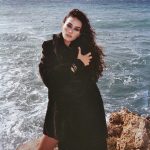 Esra Bilgiç Instagram - @retouchmagist Kasım sayısı tüm bayilerde! Emeği geçen tüm arkadaşlarıma teşekkür ederim. Genel Yayın Yönetmeni @haleceylanbarlas Fotoğraflar @adlinmesut Röportaj @vildanuygunoglu Styling @mowe.istanbul Video @yusaebrar Saç @setberberi Makyaj @beseyustel Mekan @mayabistrohotelbeach Prodüksiyon @gokcecann @simaytuanaa
