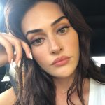 Esra Bilgiç Instagram -