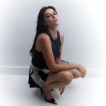 Esra Bilgiç Instagram – 🖤