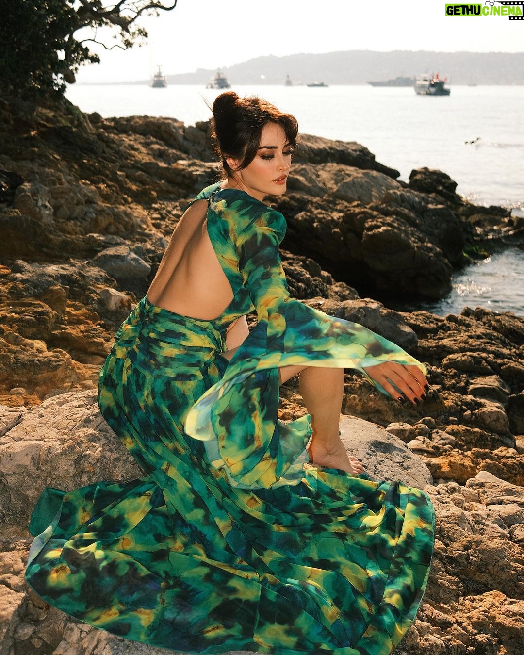 Esra Bilgiç Instagram - @raisavanessa 🥂♥️ Cannes, French Riviera, France