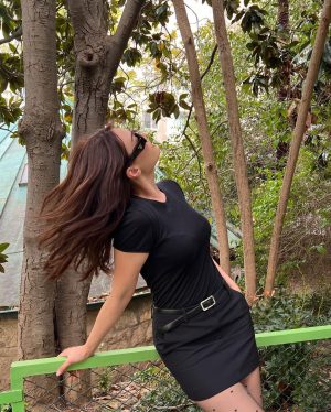 Esra Bilgiç Instagram - ♥️