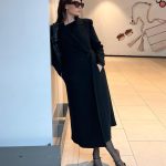 Esra Bilgiç Instagram - 🫀🧟‍♀️