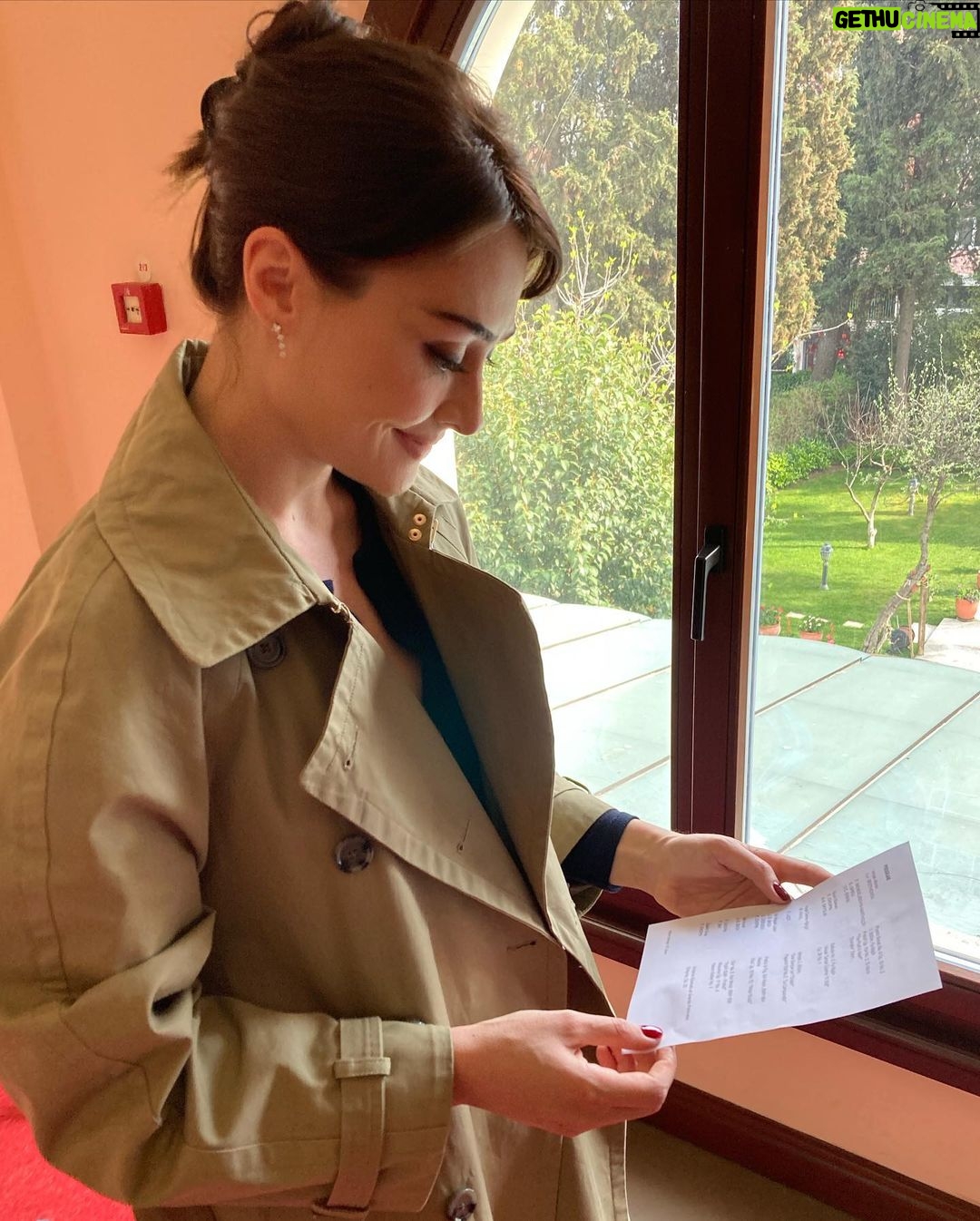 Esra Bilgiç Instagram - Pazar günü, Süreyya Operası.