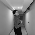 Esra Bilgiç Instagram - 🖤