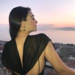 Esra Bilgiç Instagram -