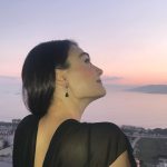 Esra Bilgiç Instagram -