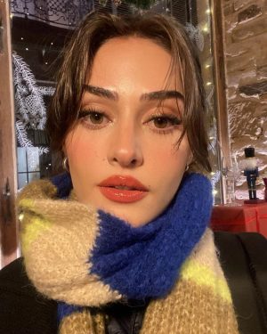 Esra Bilgiç Instagram - 🎪🔭🌌