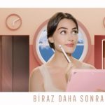 Esra Bilgiç Instagram - Flormar Stay Perfect Concealer ile #GünBoyuKusursuz görünmeye hazır mısın? 😍 24 saate kadar kalıcı, nemlendiren formülü ile cildinde pürüzsüz taze bir görünüm elde etmende yardımcı olur, jumbo aplikatörü sayesinde tüm yüze uygulanabilir, çizgilenme ve birikme yapmaz. Gün boyu süren kusursuz görünümüne ulaşmak için sen de hemen Stay Perfect Concealer’ı dene! @flormarturkiye 😇 #flormartürkiye #flormar #stayperfectconcealer
