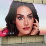 Esra Bilgiç Instagram - Duygulanmak hakkım bence. @flormarturkiye 🥹💘 (Fotoğraf az önce @jiyankizilboga Jiyan’ımdan geldi.)