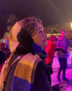 Esra Bilgiç Instagram - 🎪🔭🌌 Strasbourg, France