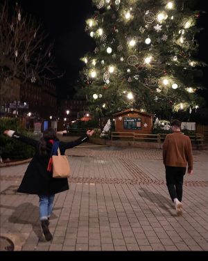 Esra Bilgiç Instagram - 🎪🔭🌌