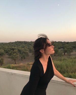 Esra Bilgiç Instagram - 🌓