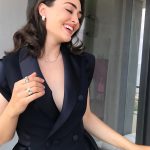 Esra Bilgiç Instagram -