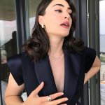 Esra Bilgiç Instagram -