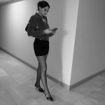 Esra Bilgiç Instagram - 🖤
