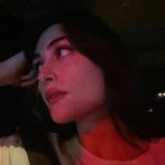 Esra Bilgiç Instagram –