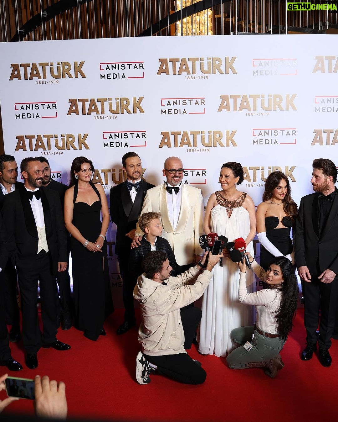 Esra Bilgiç Instagram - @ataturkthemovie 🌹