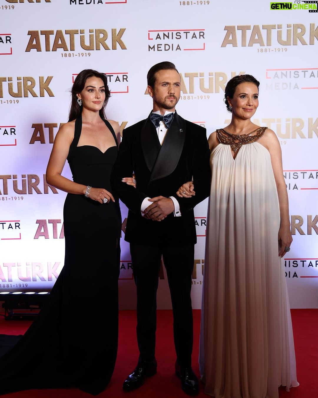 Esra Bilgiç Instagram - @ataturkthemovie 🌹