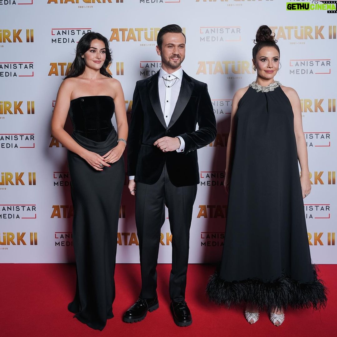 Esra BilgiƧ Instagram - @ataturkthemovie š¤ @lanistarmedia @o3medya