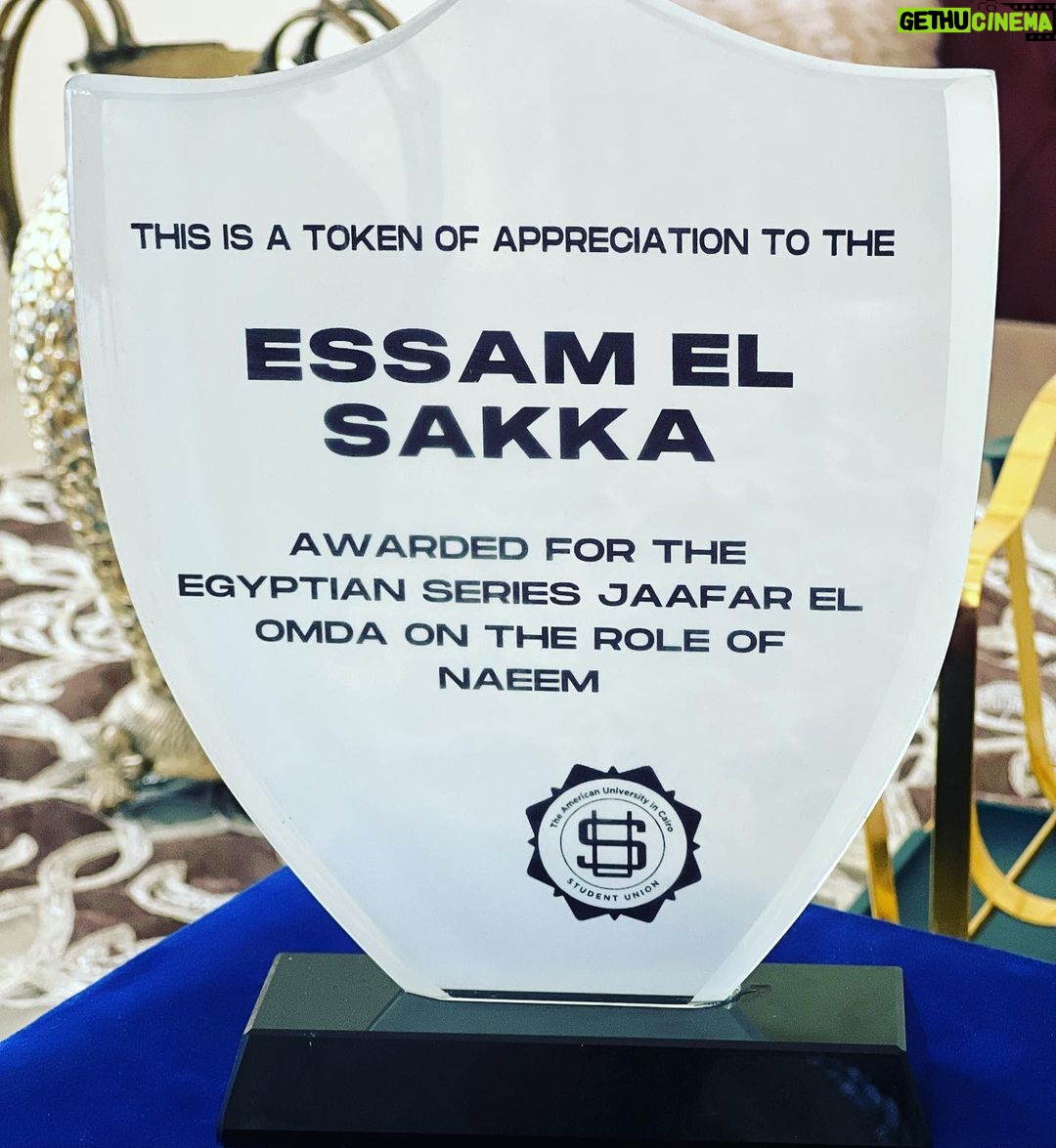 Essam Elsakka Instagram - Thanks for AUC … شكرا الجامعة الامريكية ❤️✌️ @auc.su @auc_egypt #essamelsaka