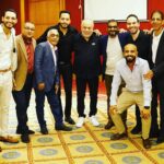 Essam Elsakka Instagram - احتفالية صناع وابطال مسلسل وسط البلد ب توقيع الجزء الثاني من المسلسل ربنا يكتب لنا التوفيق والنجاح ✌️✌️💚 #وسط_البلد @mbcmasrtv. @shahid.vod