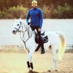 Essam Elsakka Instagram - 🐴🐴 #horse #horses #horseriding #horselove #horselovers @aljawhara_stud @abdo.elfeky.ph
