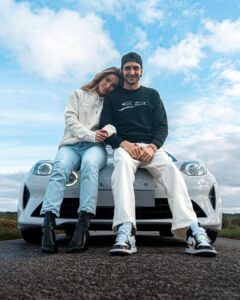 Esteban Ocon Instagram - convinced the fam to help me out for this one 😍📸 new collection out now!! Link in bio 🙏🏼