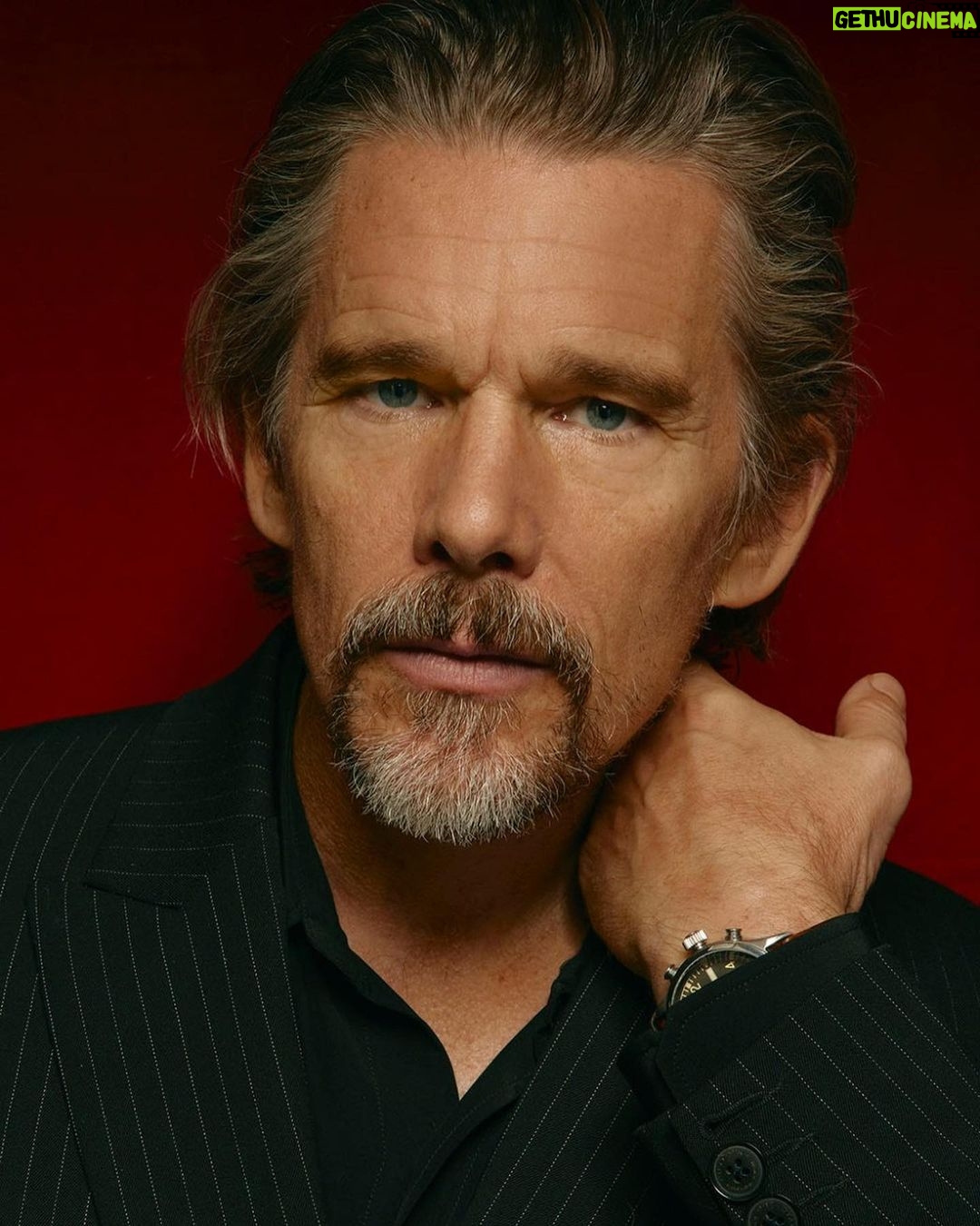 Ethan Hawke - 197.3K Likes - Ewan McGregor: A+ actor, one of the coolest guys on the planet, and the friend who makes sure you don’t spill coffee all over your suit at a film festival.
Swipe for more with #EwanMcGregor, @rodgarcia59, @maribelverdu, and #SophieOkonedo for our movie #RaymondAndRay at #TIFF22.