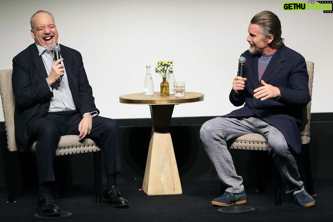 Ethan Hawke Instagram - My friend Paul Giamatti is brilliant in THE HOLDOVERS and we had a ball talking about the film. If you haven’t seen him in @theholdoversfilm yet, you must!