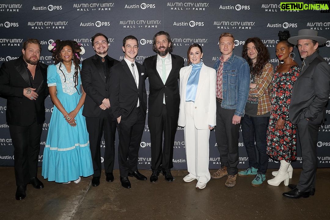 Ethan Hawke Instagram - A couple months back, I got together with a dynamite group of artists to induct John Prine into the Austin City Limits Hall of Fame. Join me in paying tribute to one of my favorite songwriters and tune in tonight. ‘Austin City Limits 9th Annual Hall of Fame Honors John Prine’ premieres Saturday, January 13 at 8pm ET/7pm CT on PBS.