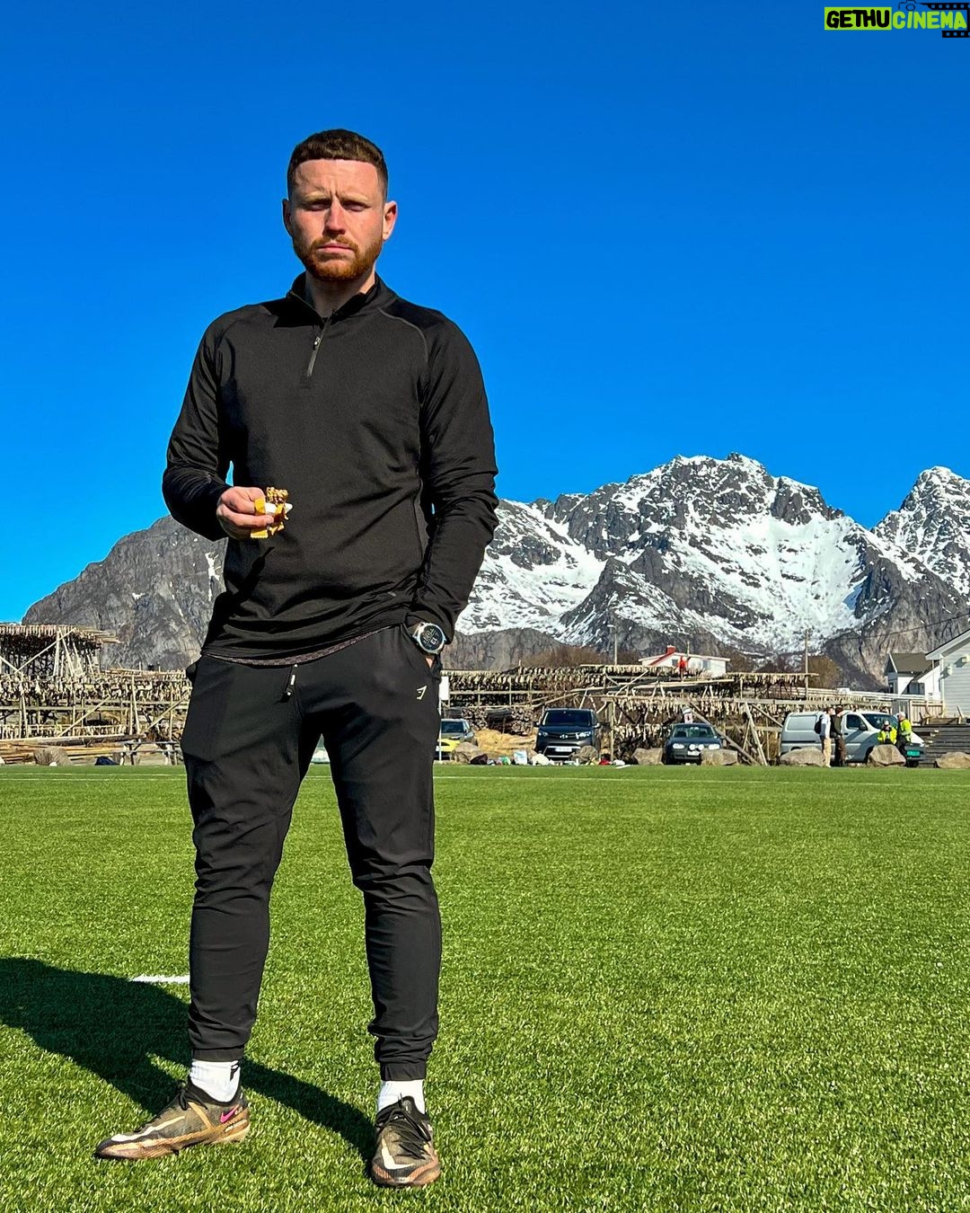 Ethan Payne Instagram - man mountain @gymshark Henningsvær, Norway