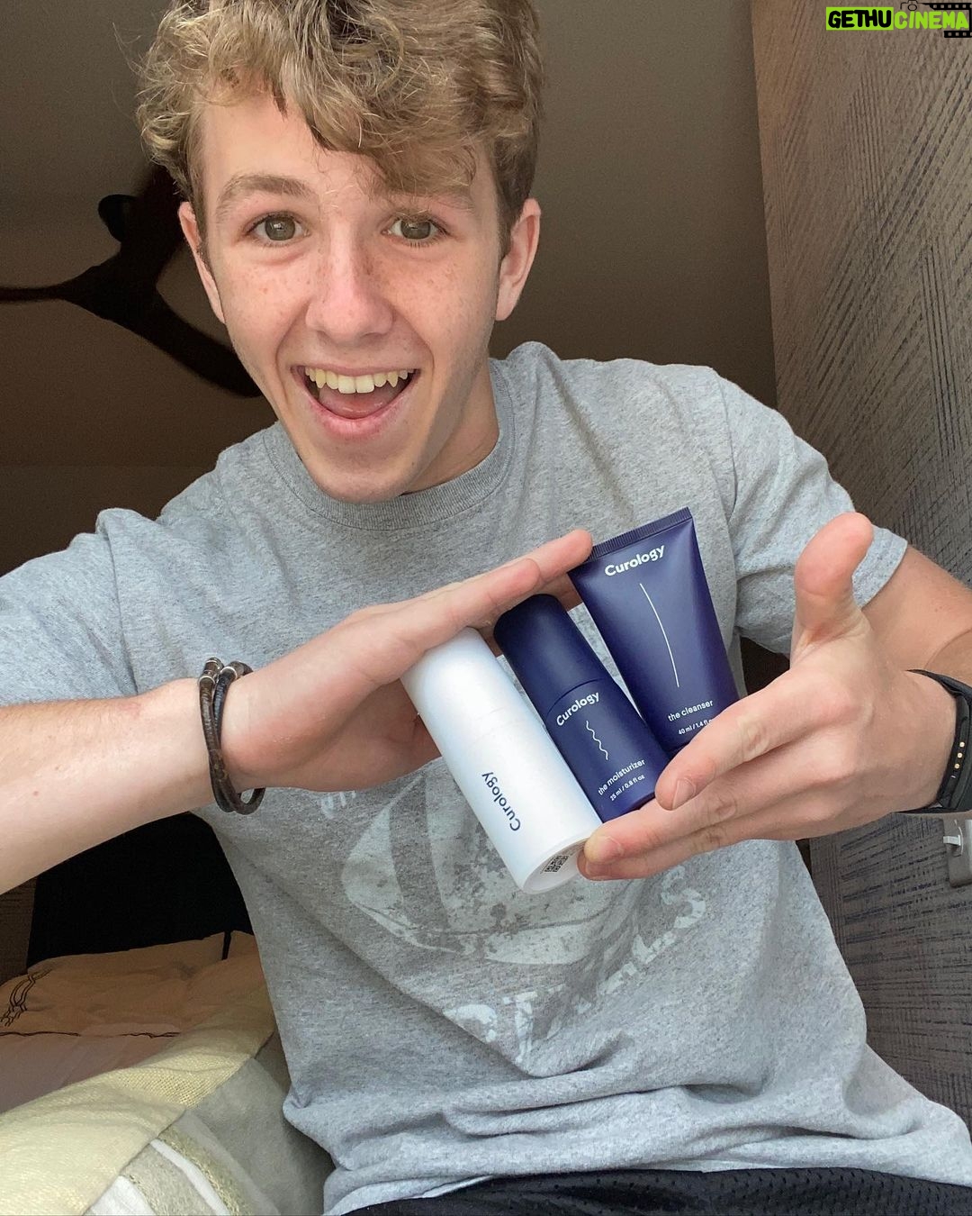Ethan Wacker Instagram - If any of you are interested in clear skin, great deals, and good products, I highly recommend you check out @Curology. I’ve been using them for a couple months now, and can definitely notice the difference in my skin. Their custom formulas are made just for YOU, easy to use, and is BASICALLY FREE! All you gotta do is pay $5 for shipping and handling and you can start a free trial today! Click the link in my bio to check it out and let me know what you think! #ad #curologypartner