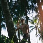 Ethan Wacker Instagram - Goodbye Hawaii ❤️ and goodbye to all my friends there that have changed my life. Thank you. Time to start the new chapter!! Honolulu, Hawaii
