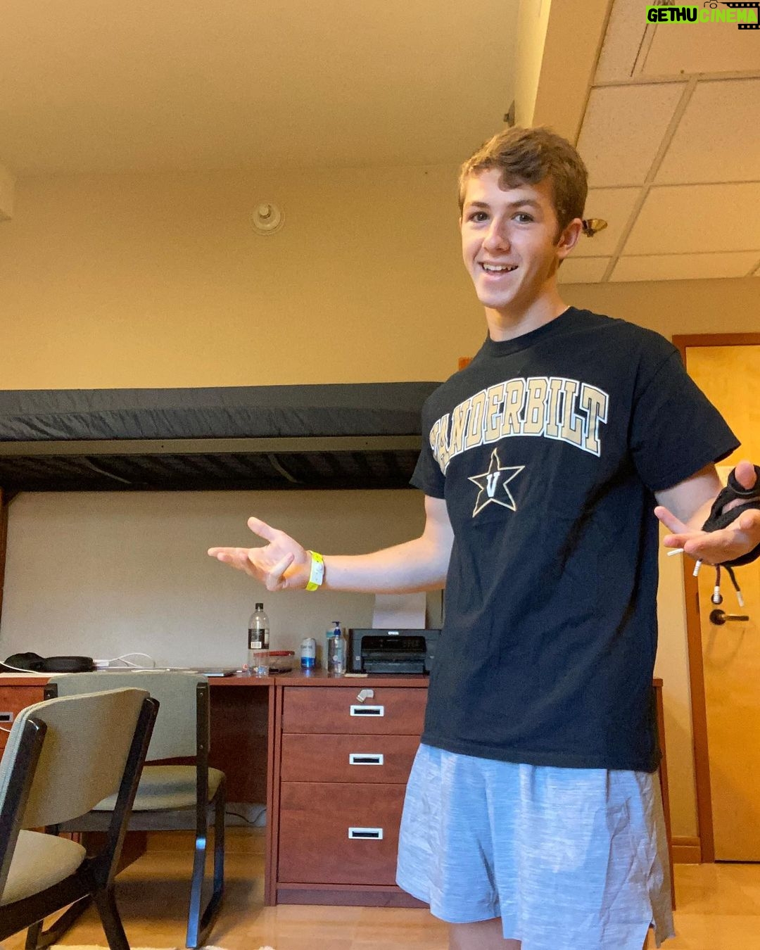 Ethan Wacker Instagram - Check out the new setup. Really happy with how my dorm turned out which is good because I’m gonna be spending a lot of time in here lol. Big thanks to Amazon Prime Student for free shipping, awesome textbook deals, ad-free music streaming, and a bunch of other cool stuff that makes being a college student just a little bit easier. If y’all want, you can sign up for a 6 month trial of Prime Student for no cost right now, just hit the link in my bio! #amazonbrandpartner #myprimestudent