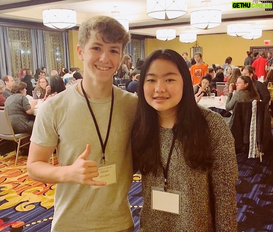 Ethan Wacker Instagram - Follower appreciation post! Luh y’all 💪🏼🧡