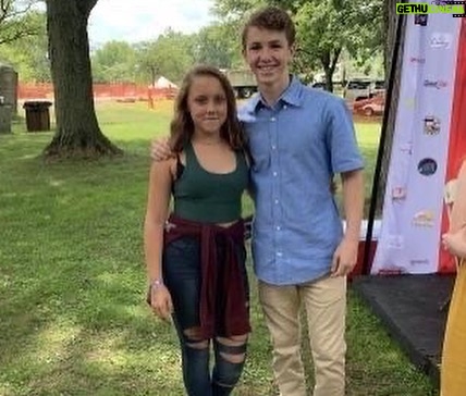 Ethan Wacker Instagram - Follower appreciation post! Luh y’all 💪🏼🧡
