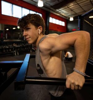 Ethan Wacker Instagram - A lot of people have been asking me for my workout routine. This is my chest workout. KEEP IN MIND I AM NOT A TRAINED PROFESSIONAL!! I am just someone who works out a lot and this is what works for me: •Start with 5-10 mins of stretching
•Flat Bench Press: 5 sets 8-10 reps per set. 2 sets of pause reps at the end with reduced weight, 8-10 reps per set.
•Incline Dumbbell Bench Press: 5 sets, 10-12 reps per set
•Chest Flys: 5 sets, 10-12 reps per set
•Chest Press Machine: 3 sets, 10-15 reps per set
•Dips: 3 sets, to failure each set
•Cable Flys: 3 sets, 8-10 reps per set.

Lmk in the comments if you want to see the workouts I do for back and biceps, shoulders, and abs. I’ll get back to doing legs soon, still got about a month or so until I can start using my leg in workouts.