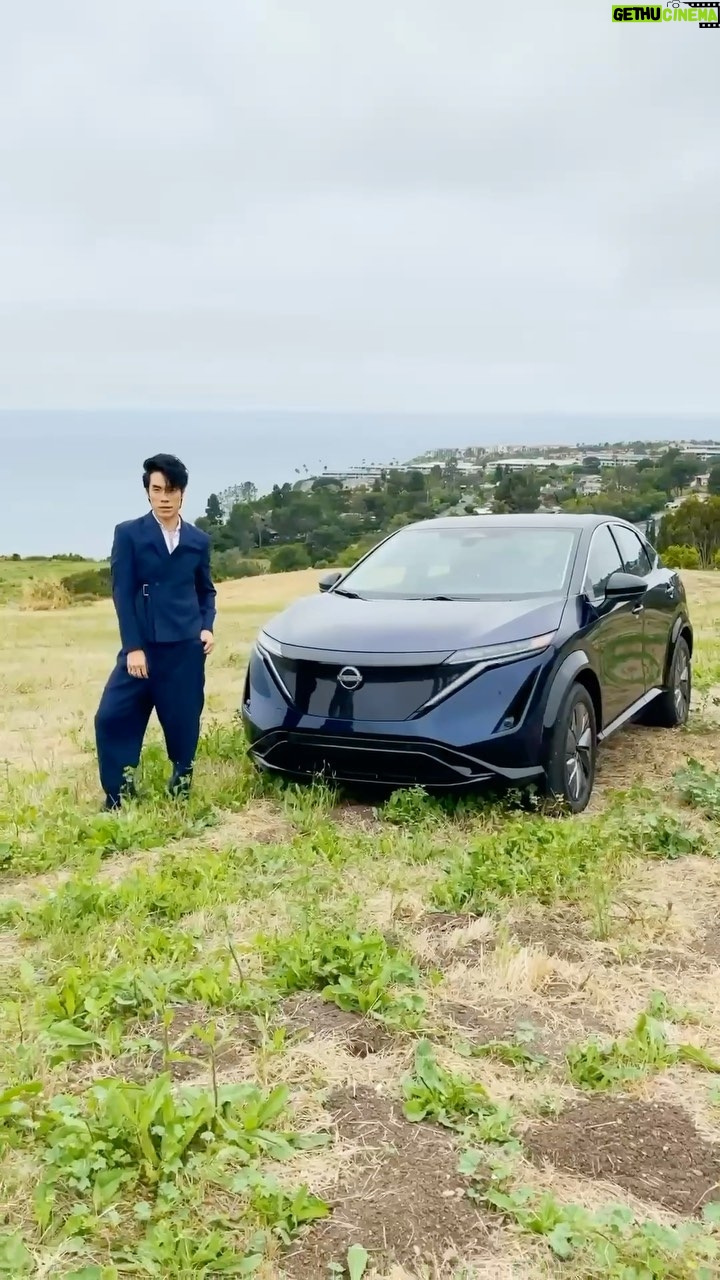 Eugene Lee Yang Instagram - Dream Car Contender 4️⃣: the all-new Nissan Ariya! I brought @NissanUSA’s gorgeous crossover SUV as my date to my friend’s wedding 👰🏻♀️ - do you think this might be my one true car? Congratulations to YB & Herbert! 🎊 #NissanPartner