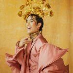 Eugene Lee Yang Instagram - ✨STAY GOLD✨ #goldgala @goldhouseco portraits by @danielseunglee styling by @colinmanderson makeup by @ariannachayleneblean hair by @daviddanggg look & shoes by @houseofharryhalim @harryhalim headpiece by @laureldewitt jewelry by @azitamirjewelry bag by @kristinakofficial
