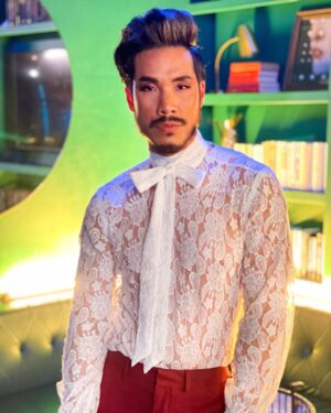 Eugene Lee Yang Instagram - Serving dinner, lace, and lashes! Join me and other influential voices as we gather around the table to celebrate API culture and ignite change. Set a reminder to watch @thespringhillco’s #RecipeForChange on June 30th, only on @YouTube: yt.be/recipeforchange
Hair 💇🏻‍♂️by @daviddanggg 
Makeup💄by @ariannachayleneblean
