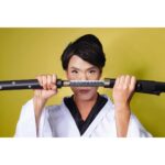 Eugene Lee Yang Instagram - “Silly Caucasian girl likes to play with samurai swords.” Beauty & Blood Series: #KillBill🗡️ O-Ren Ishii 石井 オーレン (Lucy Liu) #Halloween #Eugenoween Photos by @jdrenes Hair & Makeup by @ariannachayleneblean Hair & Makeup Asst. by @marykendallll Black Kimono by @estheryyoon