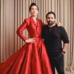 Eugene Lee Yang Instagram - 6’8” (203cm) in @houseofharryhalim 👠 Nothing is effortless: it takes a talented, tireless creative team to orchestrate these fashion moments. Y’all brought a dream to life, and for that, I’m forever grateful. ❤️ #Oscars Custom @waltercollection Styling by @colinmanderson Hair by @daviddanggg Makeup by @ariannachayleneblean Photos by @jdrenes Jewelry by @h.crowne Shoes by @harryhalim Support (emotional) by @matthewjosephmclean