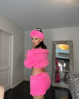 Eugenia Suárez Instagram - 💓
